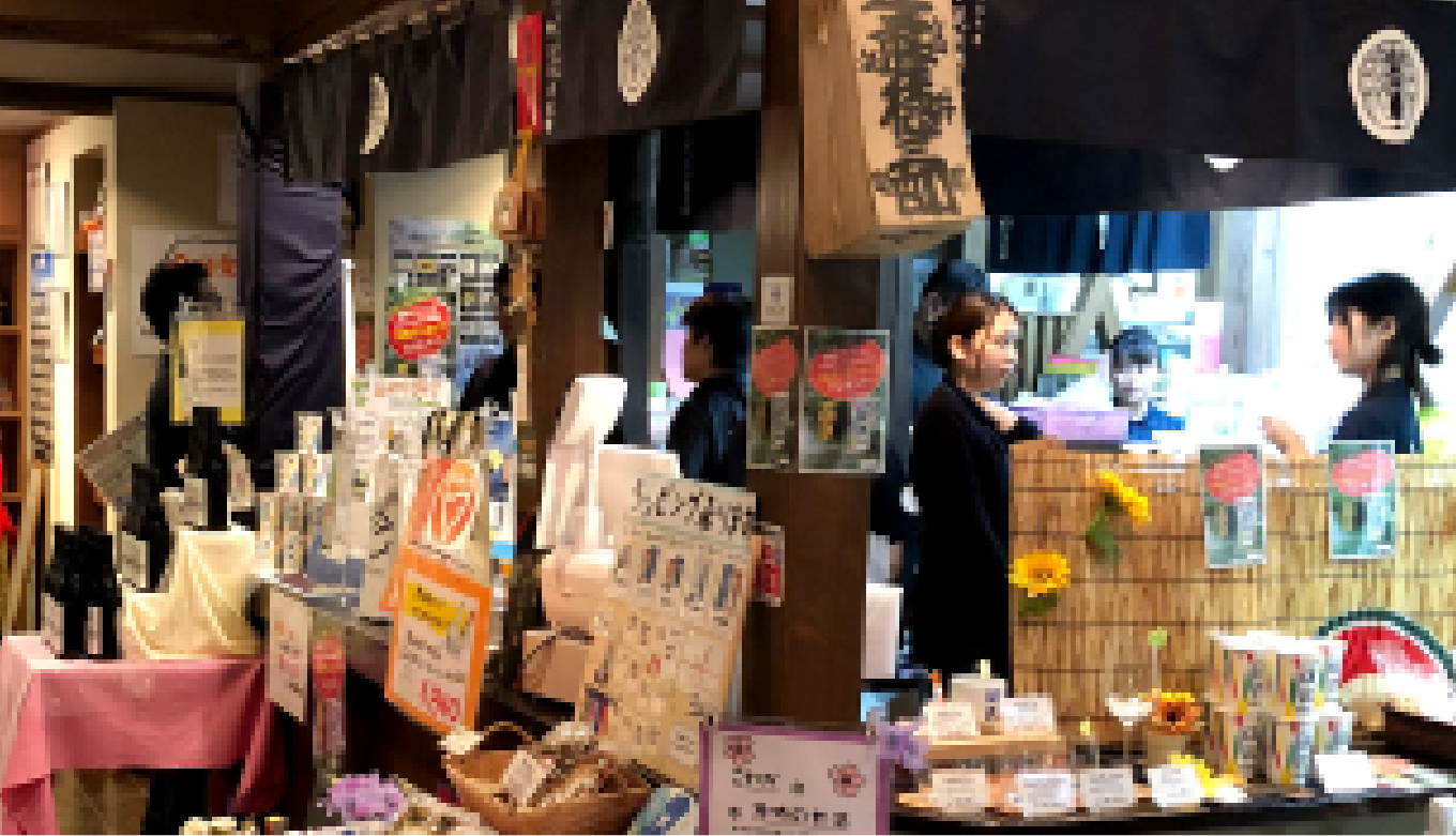 店頭に作ったお酒が並んでいる様子